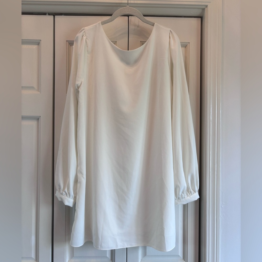 Lulus long sleeve, ivory white, shift dress with lining, NWOT, L